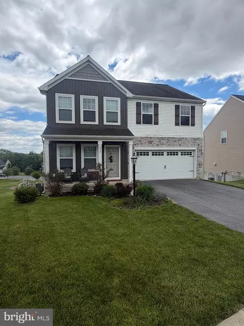 3937 Archer Ln, Columbia, PA 17512