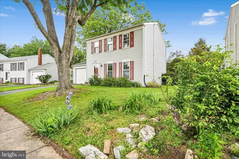 Exterior - 433 Springfield Ct, Lititz, PA 17543 photo 12 of 14