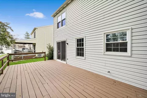 Exterior - 433 Springfield Ct, Lititz, PA 17543 photo 6 of 14