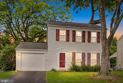 Exterior - 433 Springfield Ct, Lititz, PA 17543 photo 4 of 14