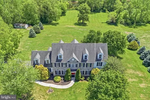 1961 New Danville Pike, Lancaster, PA 17603