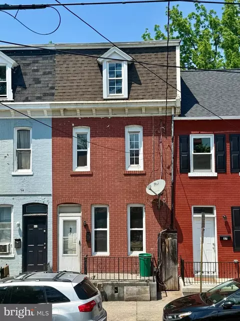 39 W Farnum St, Lancaster, PA 17603