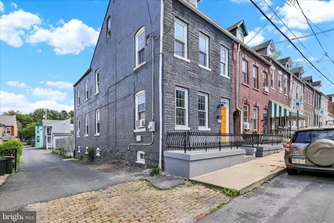 614 Saint Joseph St, Lancaster, PA 17603