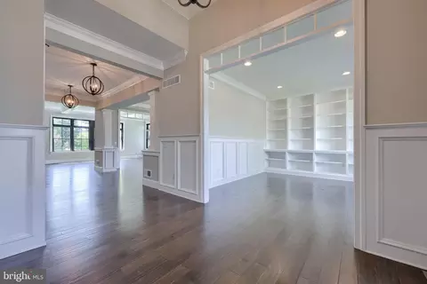 Entry Way - 428 Southampton Dr, Lititz, PA 17543 photo 3 of 12