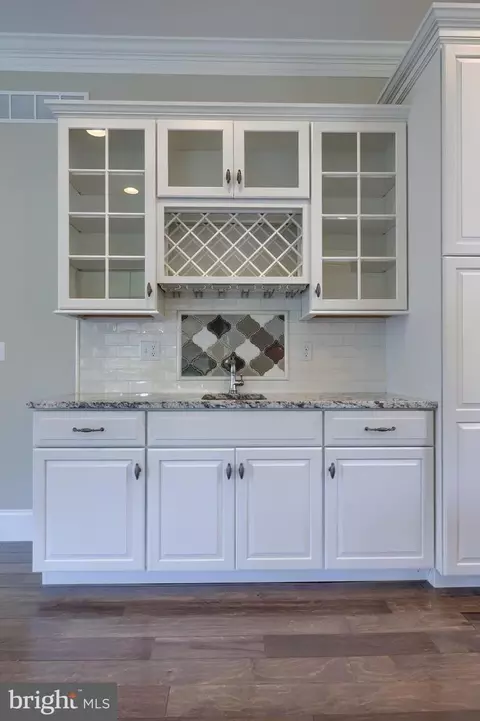 Kitchen - 428 Southampton Dr, Lititz, PA 17543 photo 2 of 5