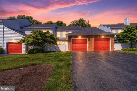 116 Spring Ridge Ct, Lancaster, PA 17601