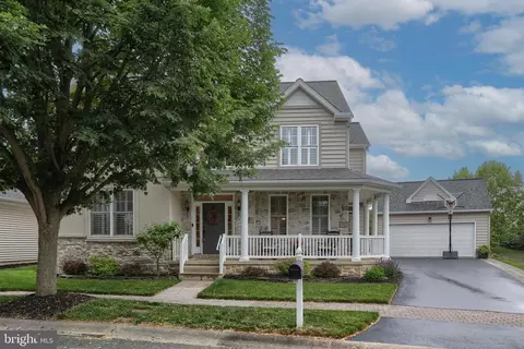 Exterior - 1017 Sloan St, Lititz, PA 17543 photo 3 of 10