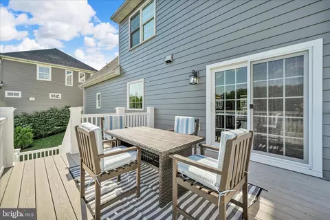 Exterior - 678 Integrity Dr, Lititz, PA 17543 photo 4 of 10