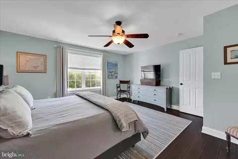 Bedroom - 678 Integrity Dr, Lititz, PA 17543 photo 2 of 8