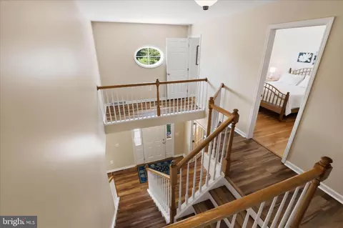 Entry Way - 533 Thornberry Ln, Lititz, PA 17543 photo 4 of 8