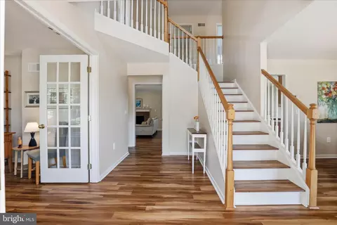 Entry Way - 533 Thornberry Ln, Lititz, PA 17543 photo 1 of 8