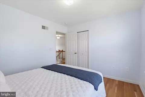 Bedroom - 533 Thornberry Ln, Lititz, PA 17543 photo 12 of 12