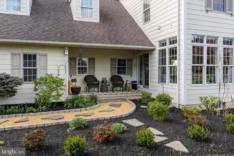 Exterior - 837 Ballstown Rd, Lititz, PA 17543 photo 7 of 33