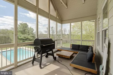 Exterior - 837 Ballstown Rd, Lititz, PA 17543 photo 30 of 33