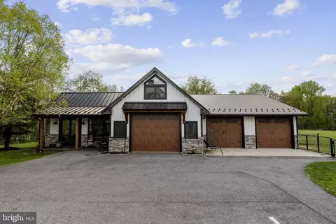 Exterior - 837 Ballstown Rd, Lititz, PA 17543 photo 23 of 33