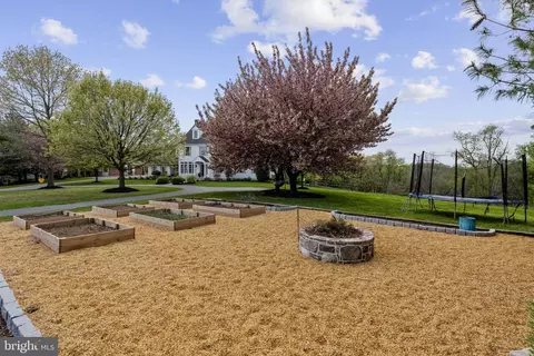 Exterior - 837 Ballstown Rd, Lititz, PA 17543 photo 28 of 33