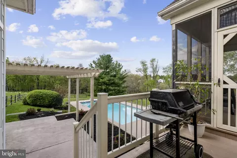 Exterior - 837 Ballstown Rd, Lititz, PA 17543 photo 21 of 33
