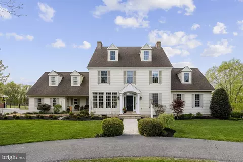Exterior - 837 Ballstown Rd, Lititz, PA 17543 photo 5 of 33