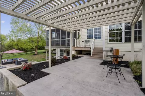 Exterior - 837 Ballstown Rd, Lititz, PA 17543 photo 20 of 33