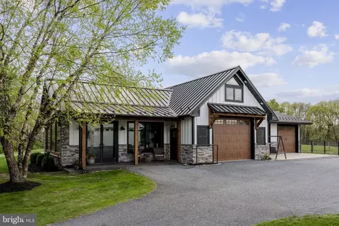Exterior - 837 Ballstown Rd, Lititz, PA 17543 photo 22 of 33