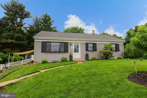 Exterior - 2848 Kissel Hill Rd, Lititz, PA 17543 photo 19 of 22