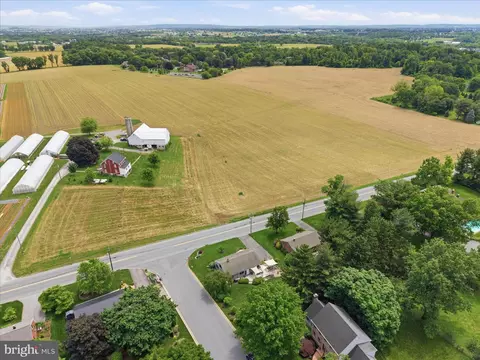 View/Area - 2848 Kissel Hill Rd, Lititz, PA 17543 photo 2 of 7
