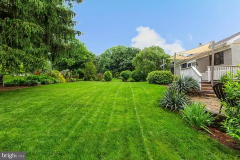 Exterior - 2848 Kissel Hill Rd, Lititz, PA 17543 photo 9 of 22