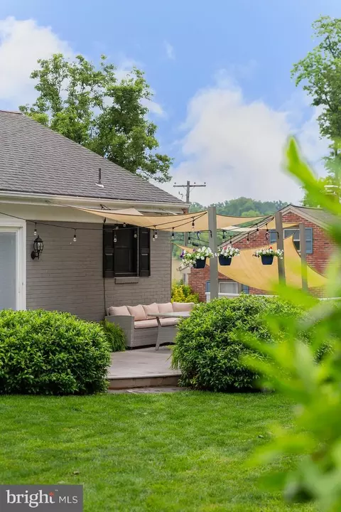 Exterior - 2848 Kissel Hill Rd, Lititz, PA 17543 photo 13 of 22
