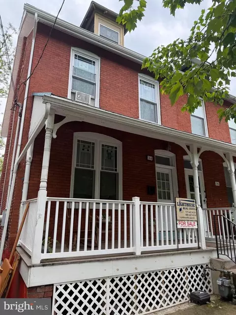 34 Green St, Lancaster, PA 17602
