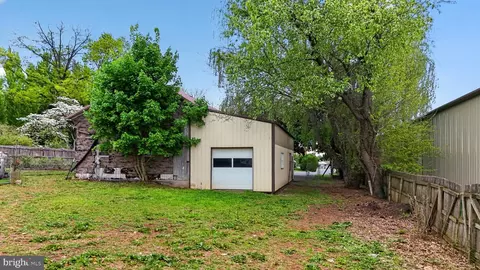 Other - 40 Queen Rd, Intercourse, PA 17534 photo 7 of 21