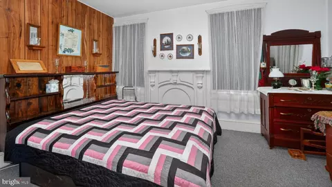 Bedroom - 40 Queen Rd, Intercourse, PA 17534 photo 1 of 3
