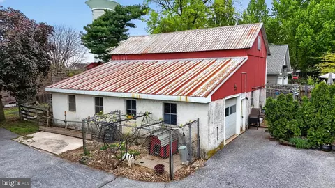 Other - 40 Queen Rd, Intercourse, PA 17534 photo 4 of 21