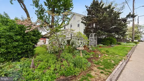 Exterior - 40 Queen Rd, Intercourse, PA 17534 photo 18 of 20