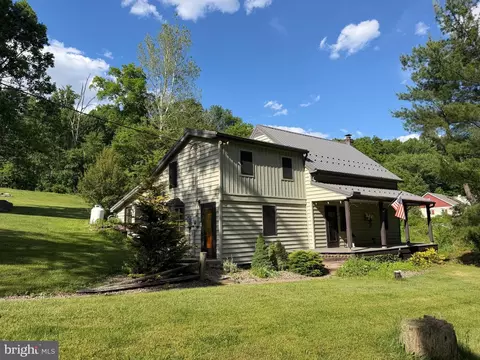Exterior - 515 W 28th Division Hwy, Lititz, PA 17543 photo 3 of 7