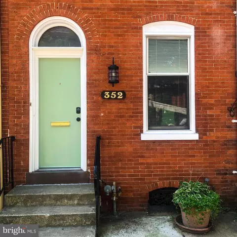 352 W Orange St, Lancaster, PA 17603