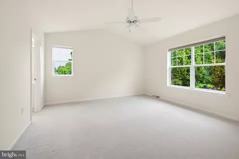 Bedroom - 1037 Kent Gdn, Lititz, PA 17543 photo 3 of 5