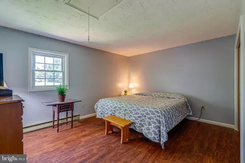 Bedroom - 316 Snavely Mill Rd, Lititz, PA 17543 photo 1 of 5