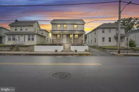 335 N Market St, Elizabethtown, PA 17022