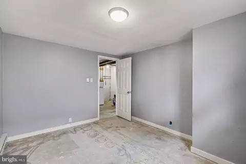 Bedroom - 541 Golden St, Lititz, PA 17543 photo 2 of 2