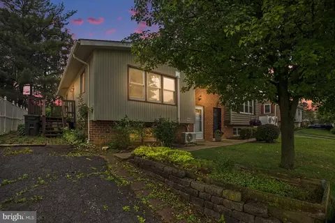 Exterior - 541 Golden St, Lititz, PA 17543 photo 1 of 7