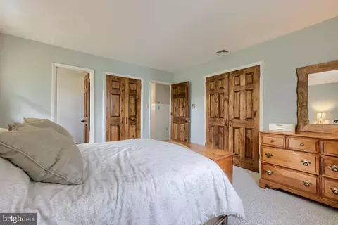 Bedroom - 1019 Devonshire Rd, Lancaster, PA 17601 photo 2 of 4