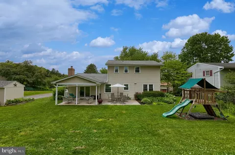 Exterior - 1019 Devonshire Rd, Lancaster, PA 17601 photo 2 of 6