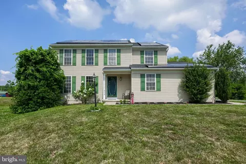 4098 Willow Ln, Columbia, PA 17512