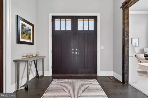 Entry Way - 685 Fleetwood Dr, Lititz, PA 17543 photo 1 of 15