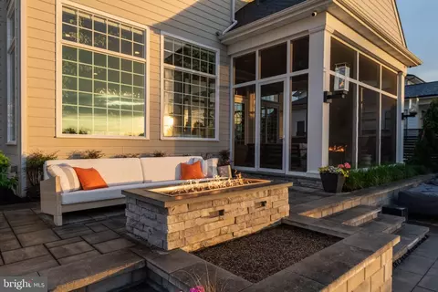 Exterior - 685 Fleetwood Dr, Lititz, PA 17543 photo 31 of 34
