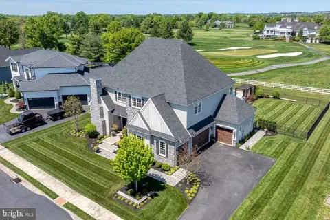 685 Fleetwood Dr, Lititz, PA 17543