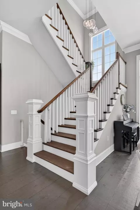 Entry Way - 685 Fleetwood Dr, Lititz, PA 17543 photo 6 of 15