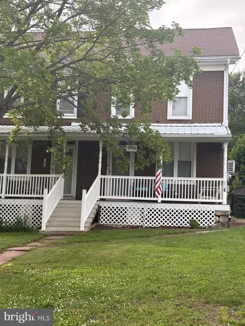 186 W Main St, Adamstown, PA 19501