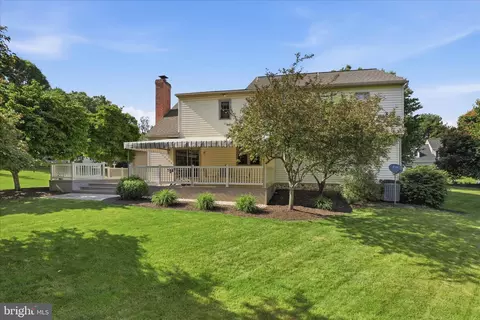 Exterior - 9 Round House Dr, Lititz, PA 17543 photo 14 of 17
