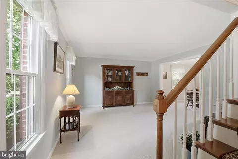 Entry Way - 9 Round House Dr, Lititz, PA 17543 photo 4 of 6